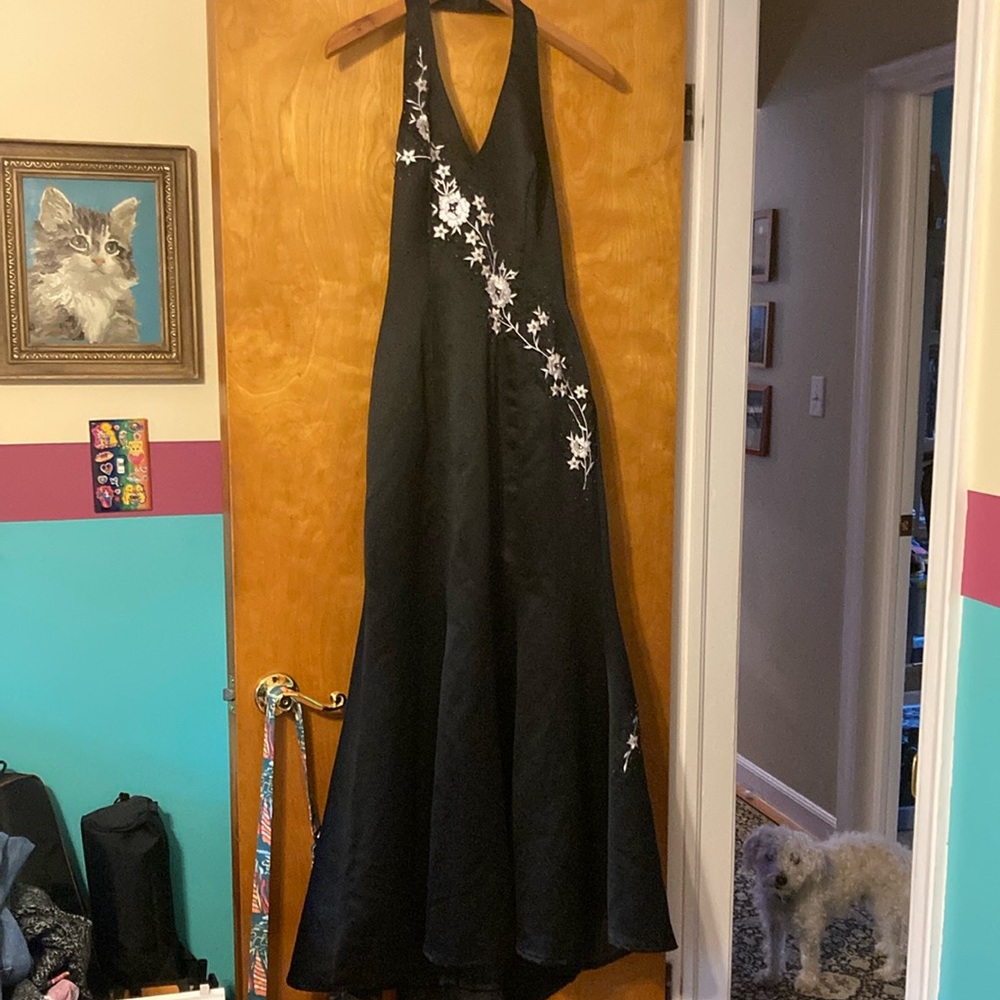 Morgan & Co floor length gown, size 9/10